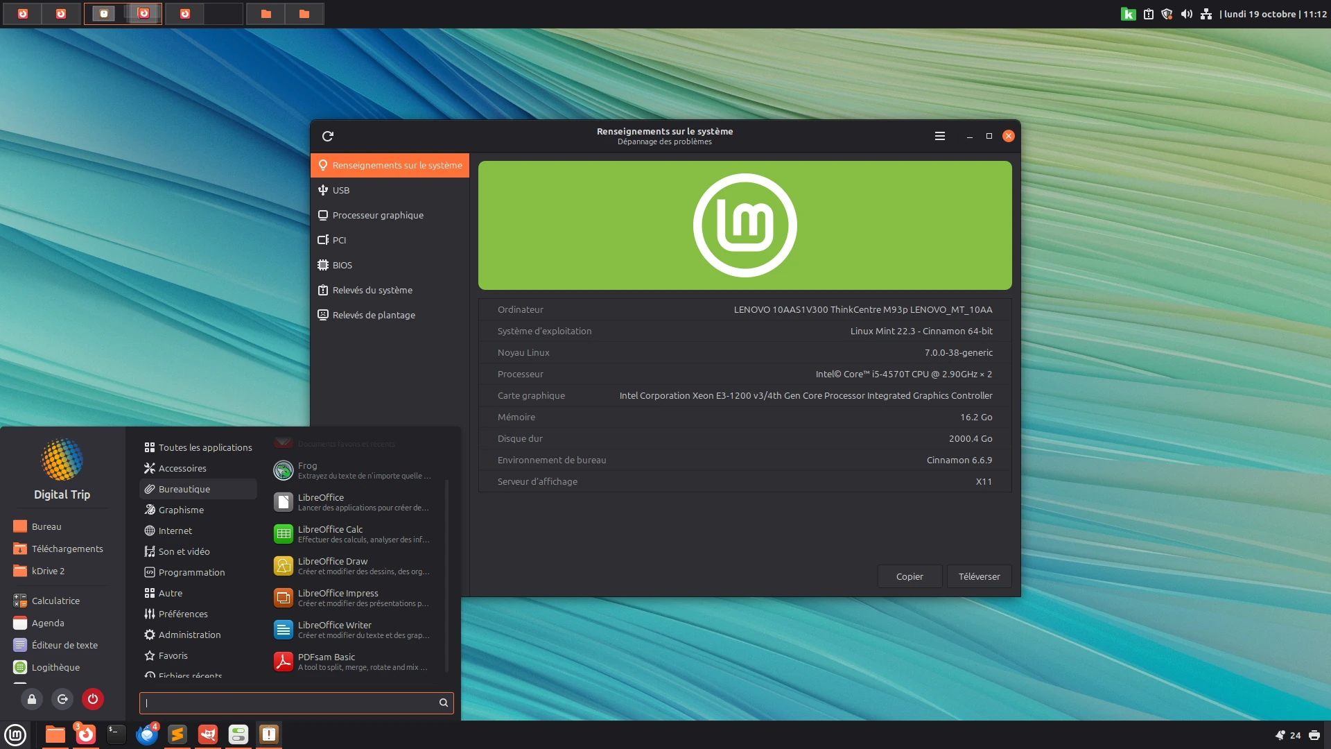 Linux Mint 22.3 menu ouvert Capture d'écran Linux Mint 22.3 fond d'écran bleu - vert